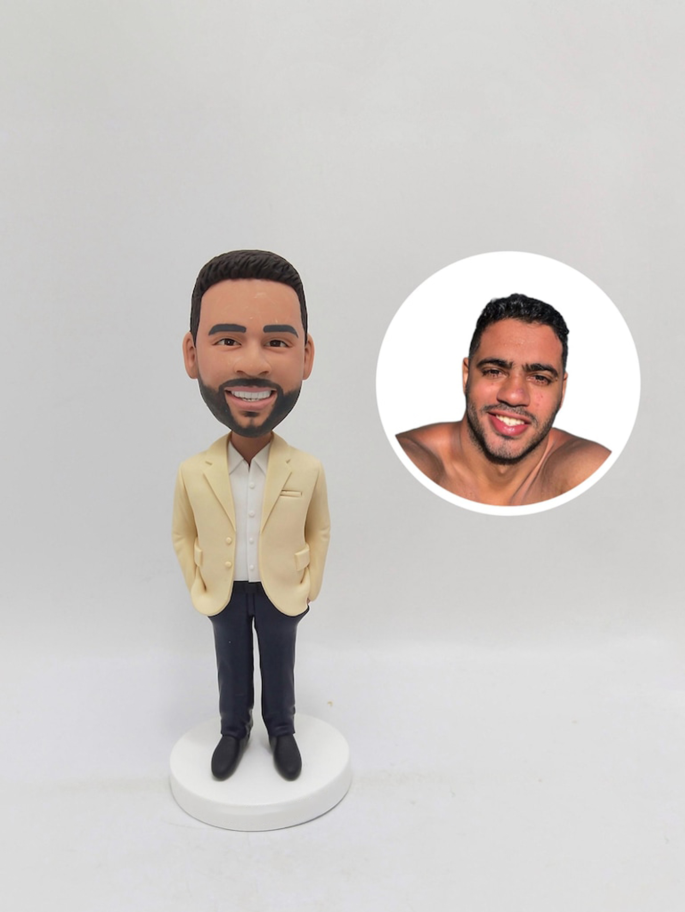 Custom Men's Bobblehead Dolls, Custom Travel Figurines